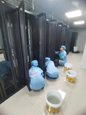 760平方通信公司数据机房深度清洁